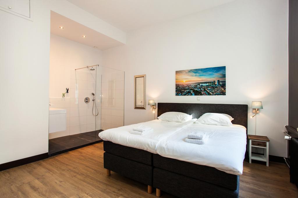 Stayci Serviced Apartments Royal Palace L'Aia Esterno foto