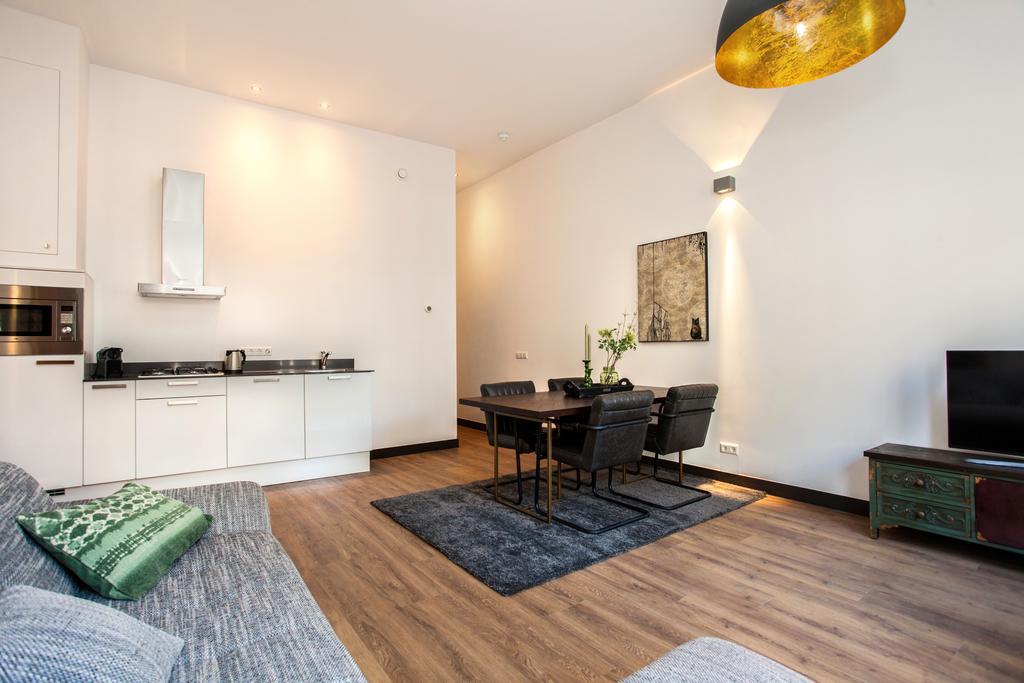 Stayci Serviced Apartments Royal Palace L'Aia Esterno foto