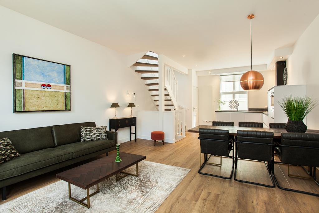 Stayci Serviced Apartments Royal Palace L'Aia Esterno foto