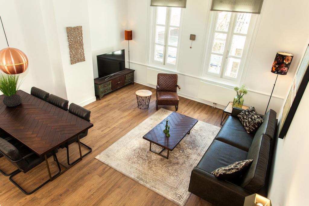 Stayci Serviced Apartments Royal Palace L'Aia Esterno foto